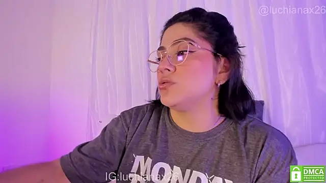 lucy26_'s cam snapshot