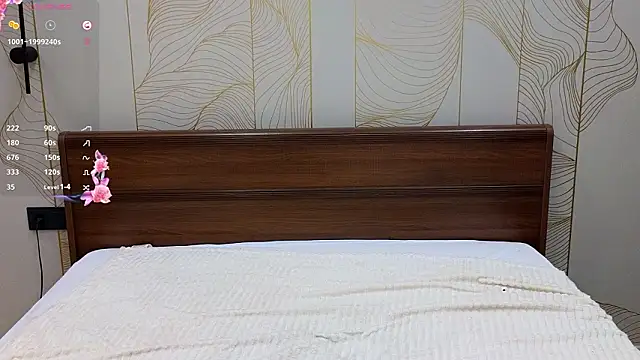 NatishaAlpern live sex cam