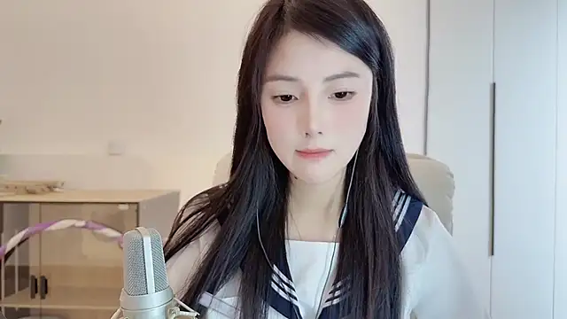 HaagenDazs_'s cam snapshot