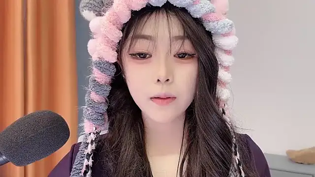 smalldaisy live sex cam