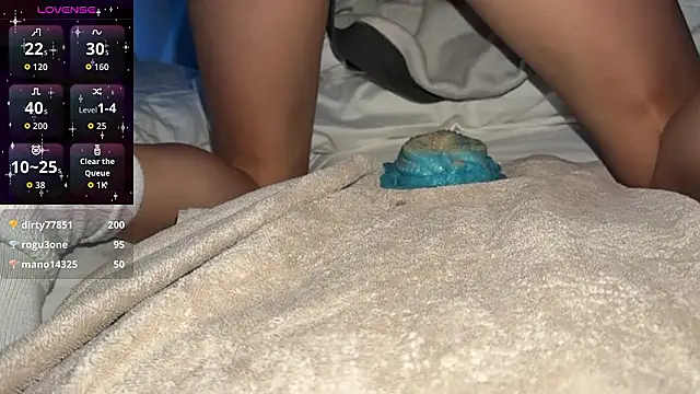 xxSoakingWet's cam snapshot