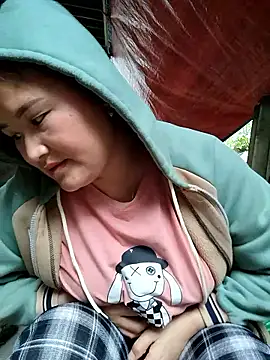 Tamara-a's cam snapshot