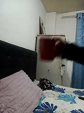 EntoncesIrene's cam snapshot