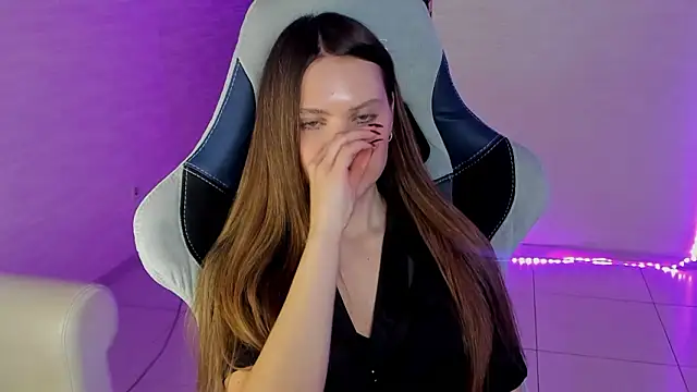 yourArya's cam snapshot