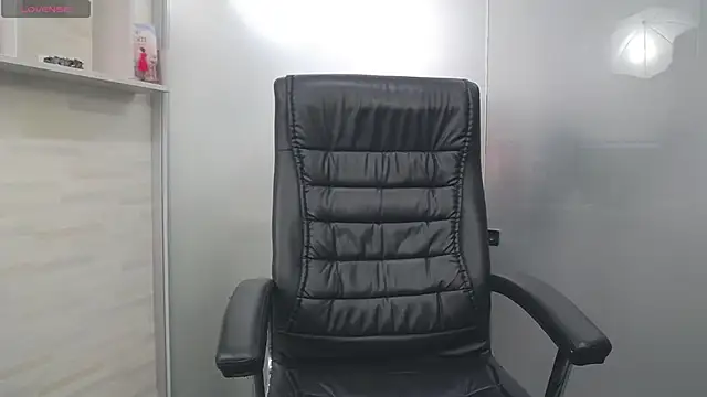 YaraXCox's cam snapshot