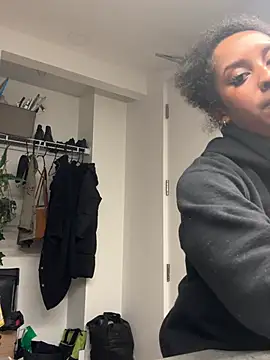 Your_Paris's cam snapshot