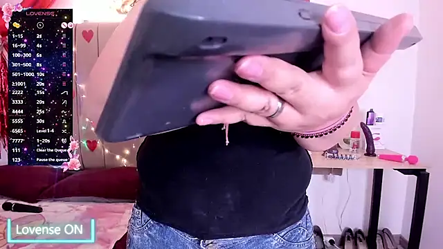 Zaly_mature's cam snapshot