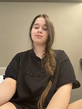 HornyGirlH's cam snapshot