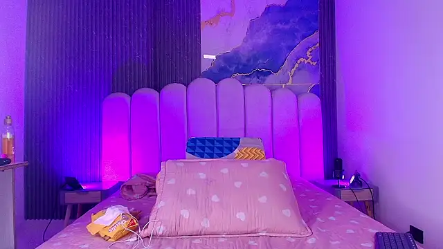 abbyrouss_'s cam snapshot