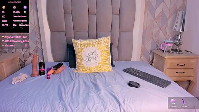 penelope_cox's cam snapshot