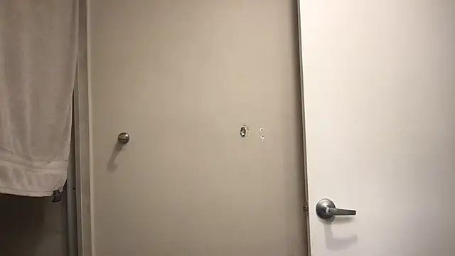 BigGuyMuscle's cam snapshot