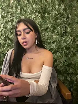 scarlett_pinkk1's cam snapshot