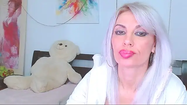 HoneyLara's cam snapshot