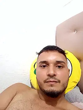 Hotguys111's cam snapshot