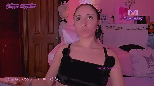 gabyye_capprins live sex cam
