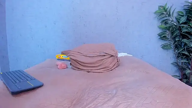 scarlett646's cam snapshot