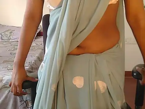 hottest_mahii live sex cam