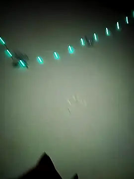 Seductive_Yellow_Titties live sex cam