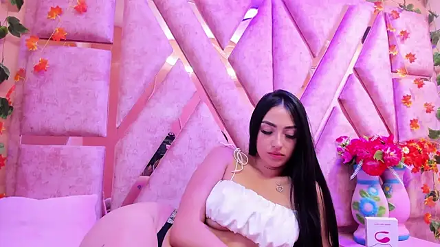 Issabela_Mackey_'s cam snapshot