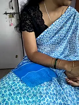 Cute-Telugu-Teacher live sex cam