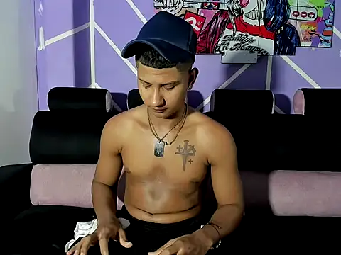 Ramonhot2006 live sex cam