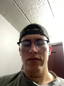 Kurtxxx22 live sex cam