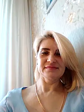 JennyOMay live sex cam