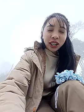 emaame68's cam snapshot