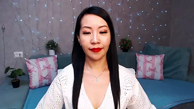 LiaPak's cam snapshot