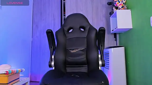 riky_11's cam snapshot