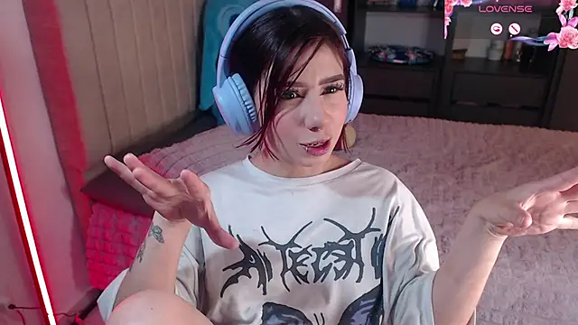 Your_rosalie's cam snapshot