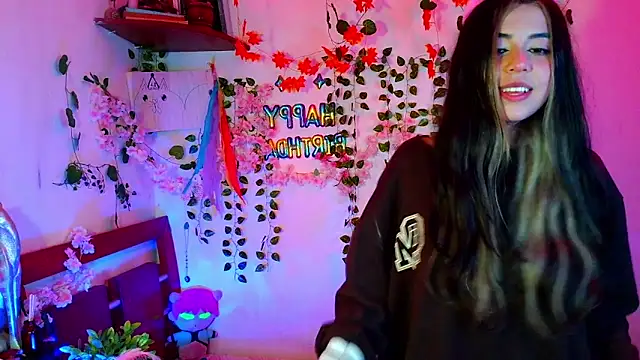 Kittyuwu_'s cam snapshot