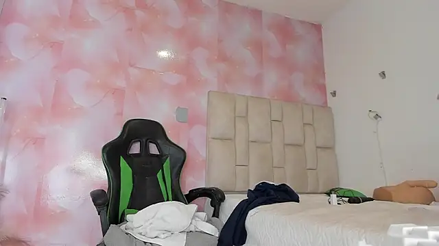 aida_rose_ live sex cam