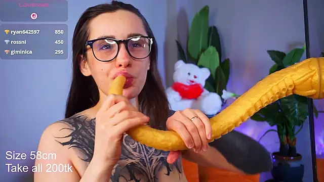 EvaCanton's cam snapshot