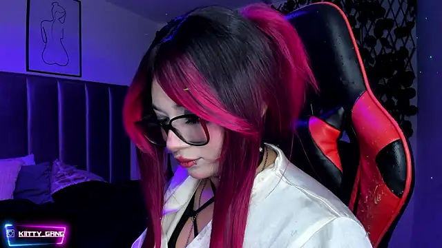 Kitty_Gang's cam snapshot