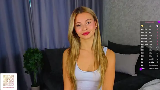 NaughtySeraphine's cam snapshot