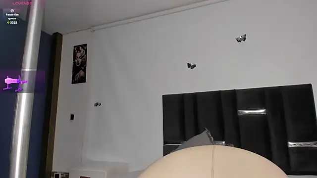 Julia_roberss's cam snapshot