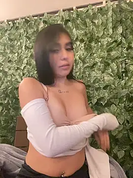 scarlett_pinkk1's cam snapshot