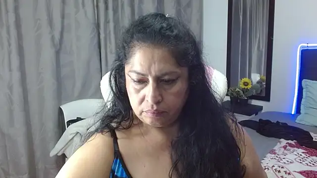 Keyla01_'s cam snapshot