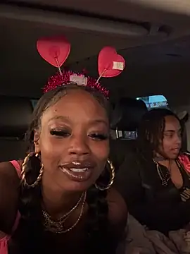 sevynsexysinss's cam snapshot