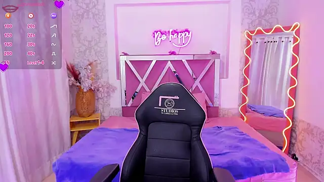 sharlot_tay1's cam snapshot