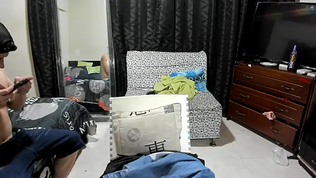 youth_lust69's cam snapshot