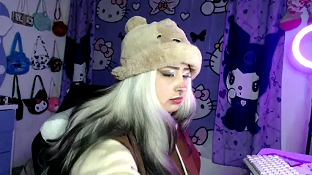 lussyevans24's cam snapshot