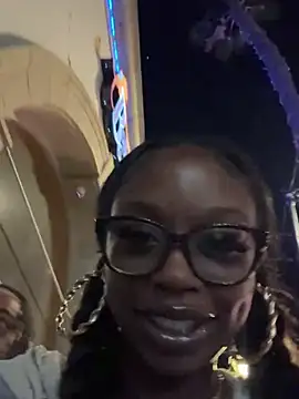 sevynsexysinss's cam snapshot