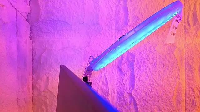 adisson_tp's cam snapshot