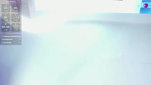 ruby_tylor_'s cam snapshot