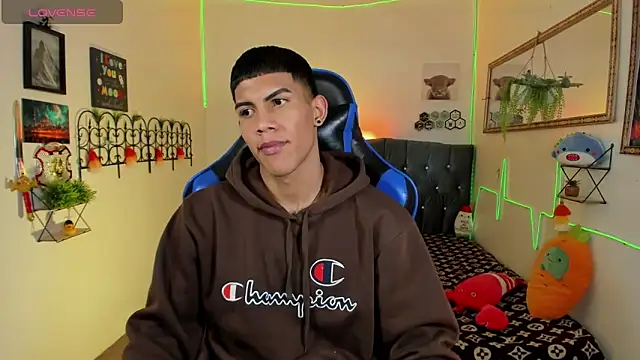 Damian_latinxxx live sex cam