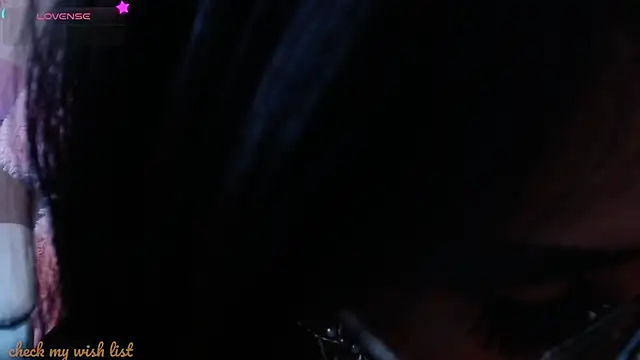 Emerald_gh's cam snapshot