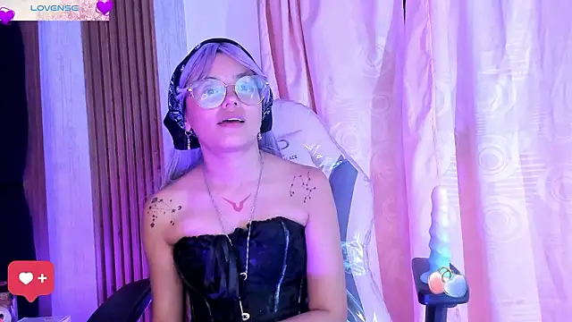 YukkyKuran_'s cam snapshot