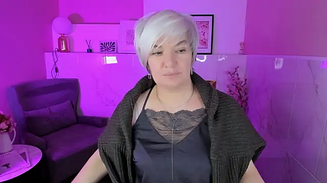 CarmenSoft live sex cam